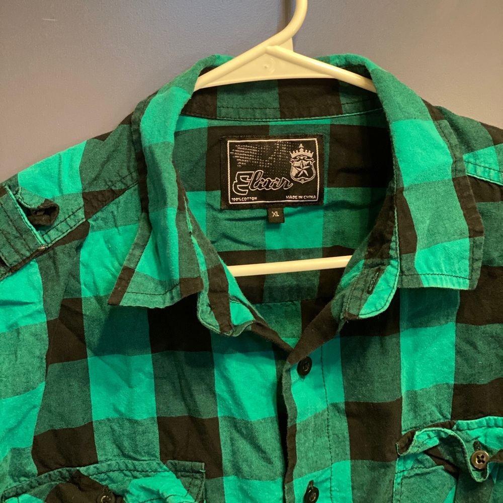 Elixir Short Sleeve Buttoned Shirt - Picture 3 of 4